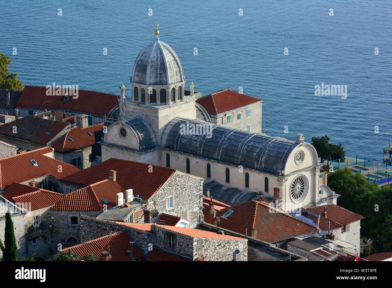 cathedral-of-st-james-katedrala-sv-jakova-ibenik-croatia-europe
