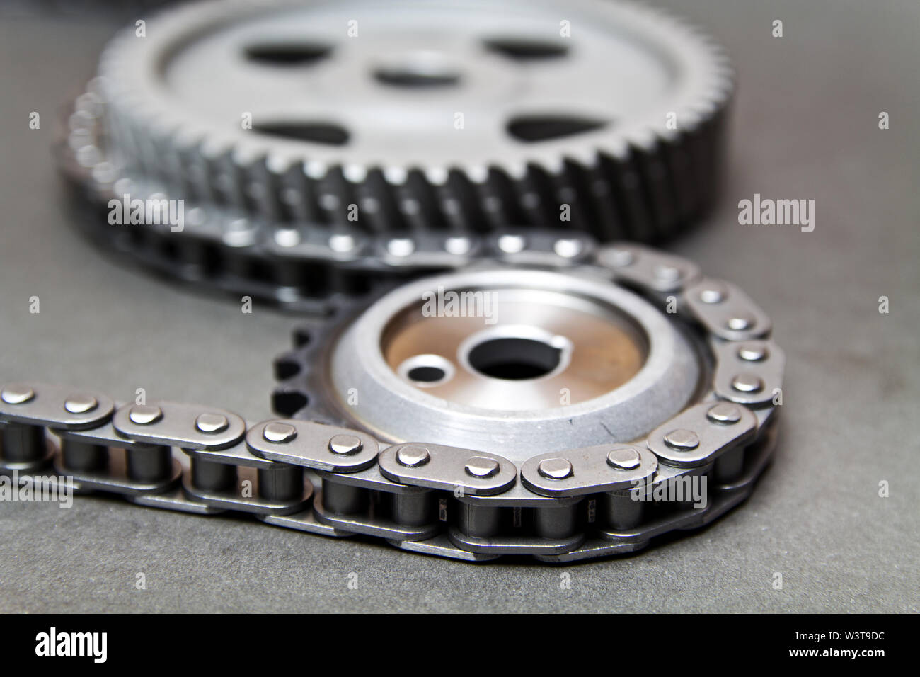 Timing chain hires stock photography and images Alamy