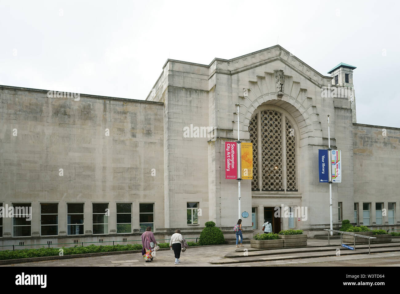 Southampton art gallery hires stock photography and images Alamy