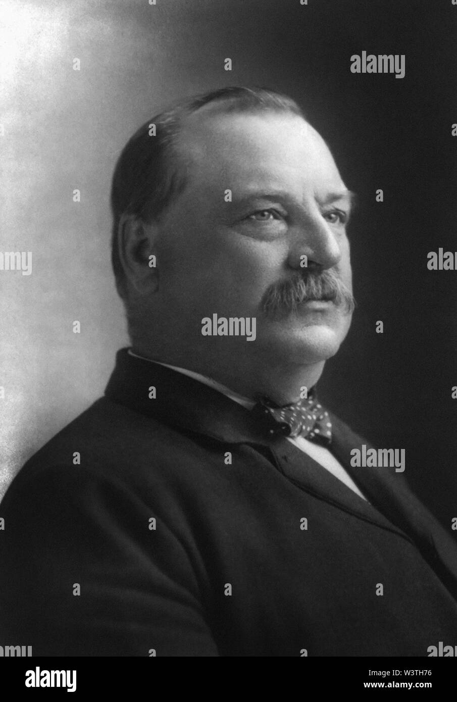 Vintage portrait of grover cleveland hires stock photography and