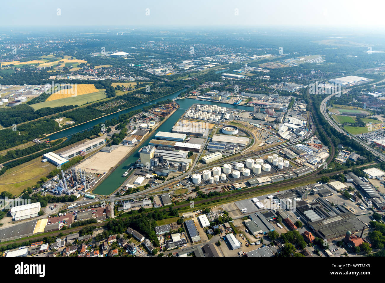 Aerial view of the industrial area, the industrial area Stadthafen Gelsenkirchen with company area Theodor Tauschlag GmbH in Gelsenkirchen in the Ruhr Stock Photo