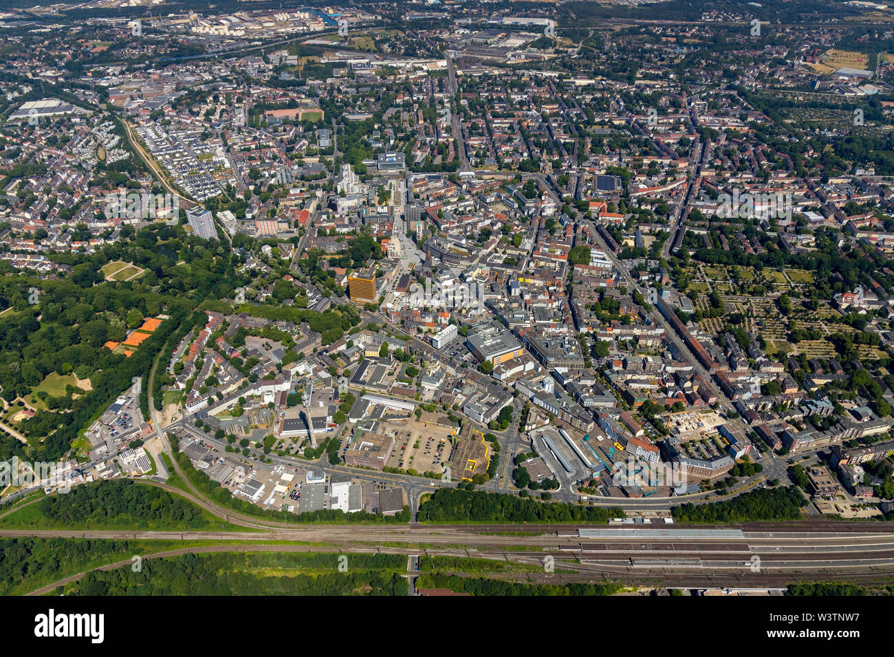 Aerial photo of the main center Gelsenkirchen-City, Gelsenkirchen city center, city center in Gelsenkirchen in the Ruhr area in North Rhine-Westphalia Stock Photo