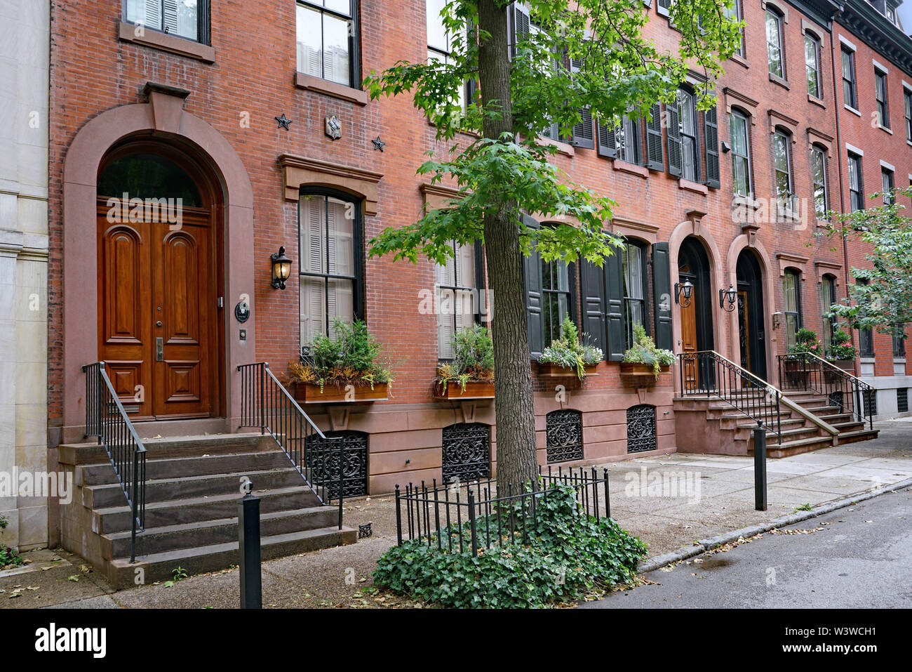 Brownstone hires stock photography and images Alamy