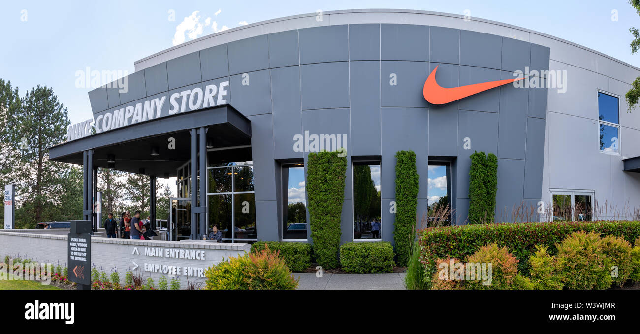 Beaverton, Oregon - June 29, 2019 : Facade of Nike company store Stock  Photo - Alamy