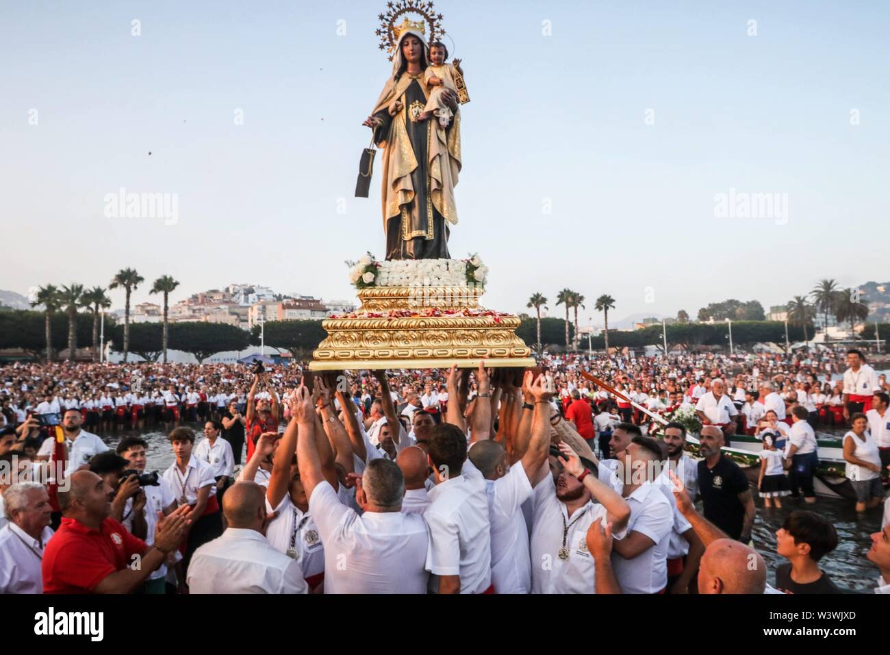 Virgen del carmen malaga hi-res stock photography and images - Alamy