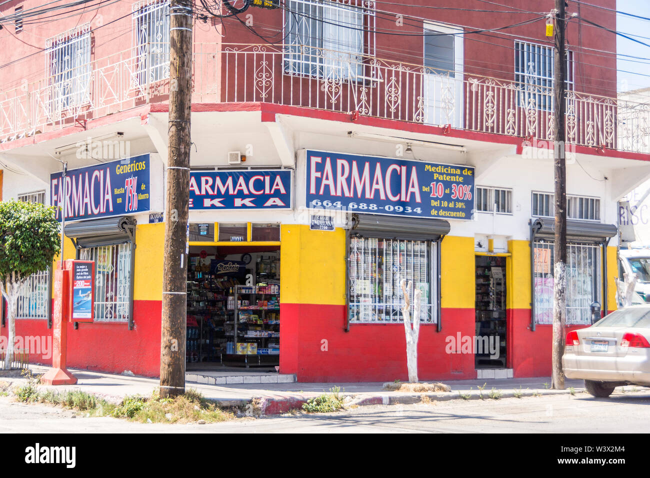 Mexican pharmacy hires stock photography and images Alamy