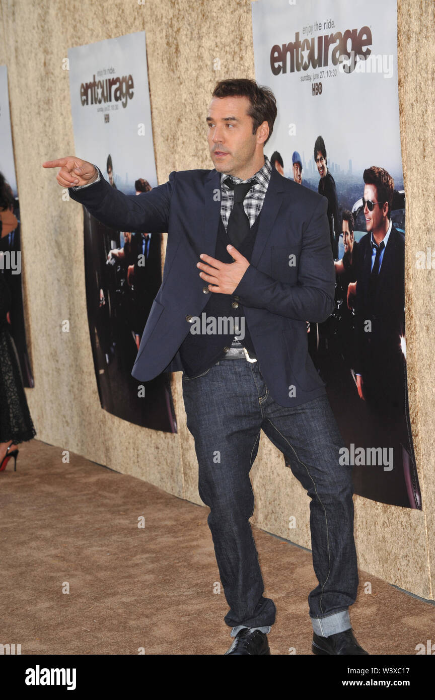 LOS ANGELES, CA. June 16, 2010: Jeremy Piven at the season seven premiere of his TV series 'Entourage' at Paramount Studios, Hollywood. © 2010 Paul Smith / Featureflash Stock Photo