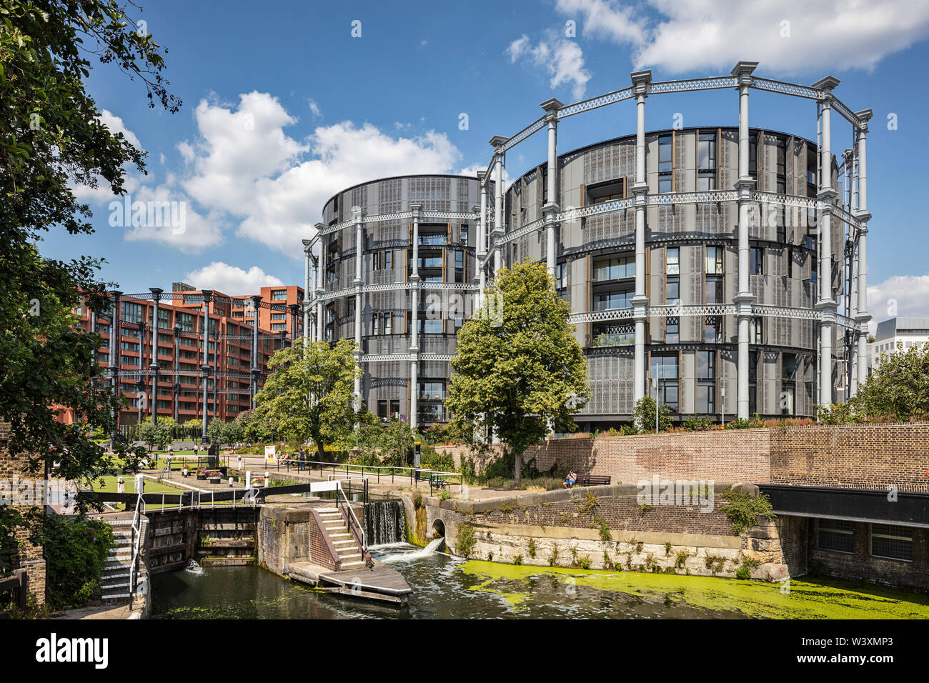 Gasholders London Apartments, King's Cross, London Stock Photo Alamy