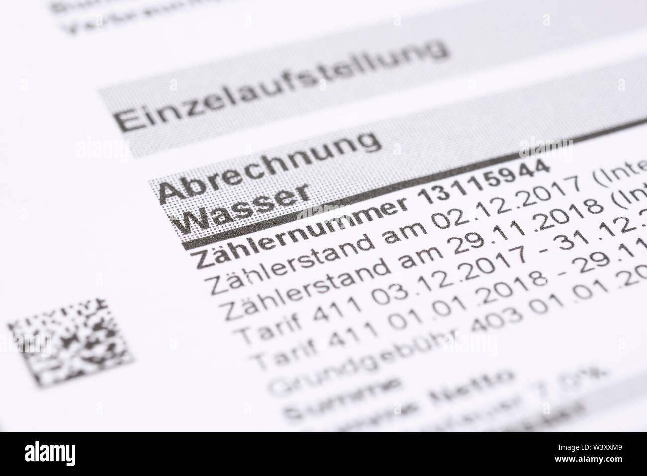 Annual decision, settlement of charges for water and waste water, ancillary costs, Germany Stock Photo