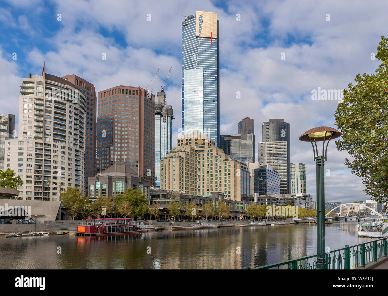 Beautiful view of the city center of Melbourne, Australia, and the Yarra river with reflections of the buildings on the water Stock Photo