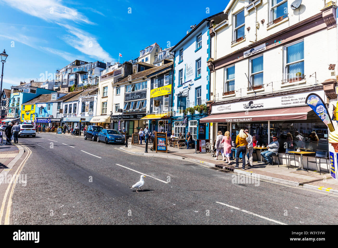 Shops High Street High Resolution Stock Photography and Images Alamy