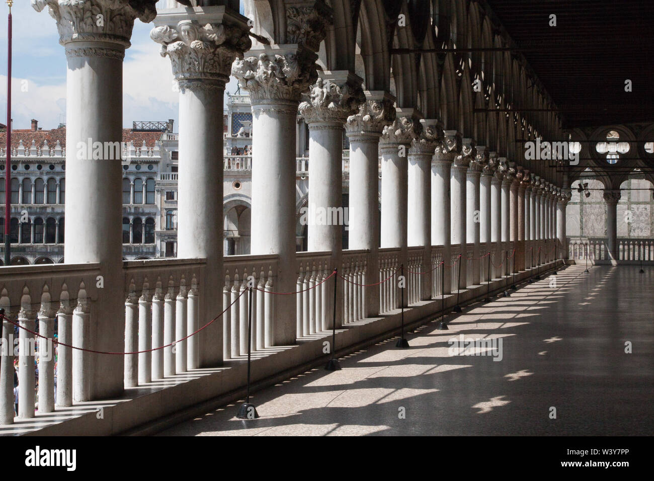 Venice doges palace scene hi-res stock photography and images - Alamy