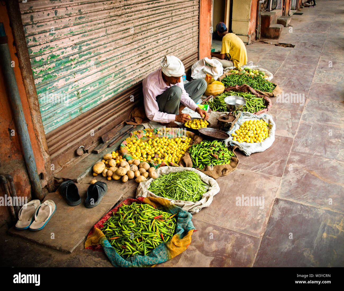Various vegetables at vegetable market. Jaipur, India Stock Photo Alamy