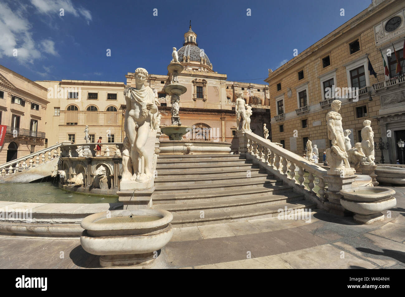 Piazza Pretoria, fountain Pretoria Stock Photo Alamy
