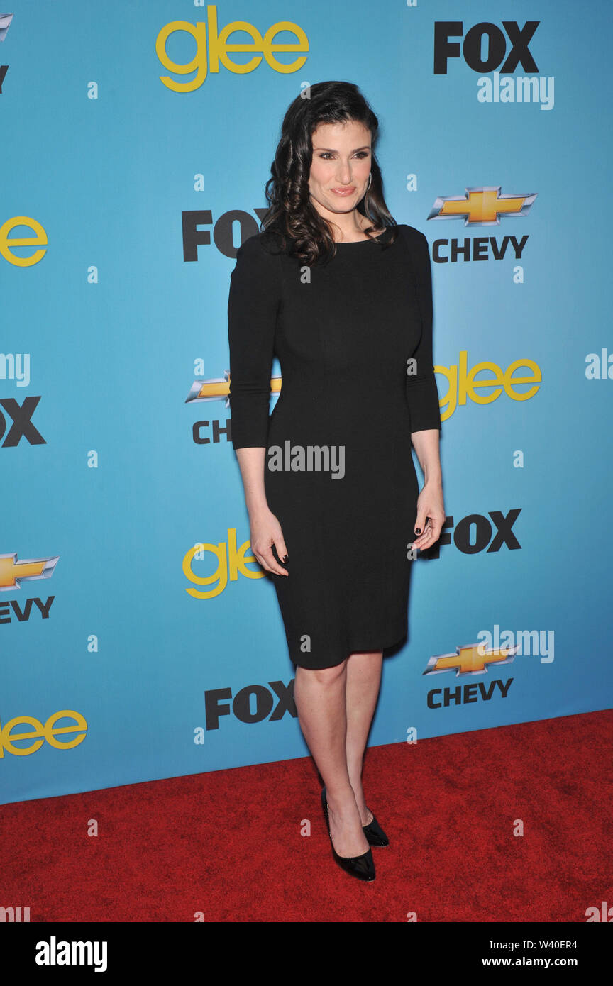 Idina Menzel Glee High Resolution Stock Photography And Images Alamy