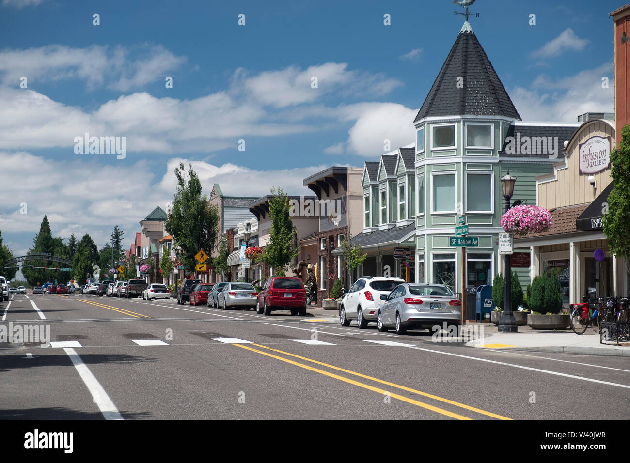 Downtown Troutdale Oregon Stock Photo Alamy