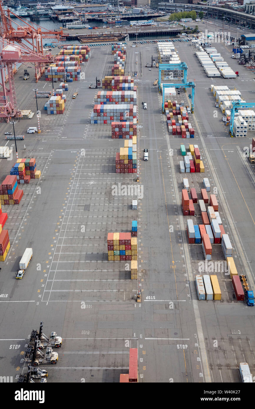 aerial view of shipping containers at terminal 5 marine cargo facility, Seattle Port, Sodo, Seattle, Washington, USA Stock Photo