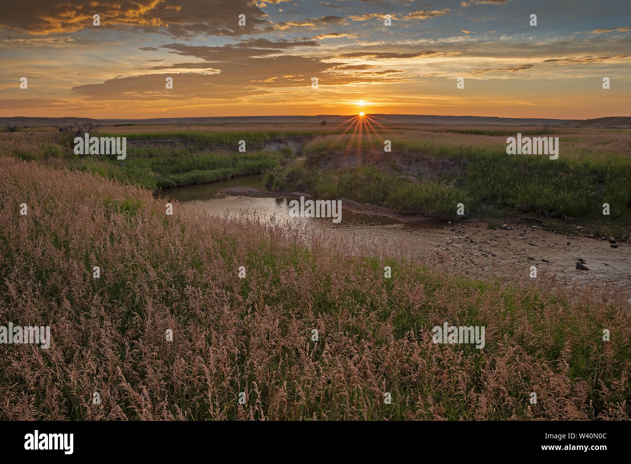 Sunrise over the Frenchman River in Grasslands National Park, Saskatchewan, Canada Stock Photo