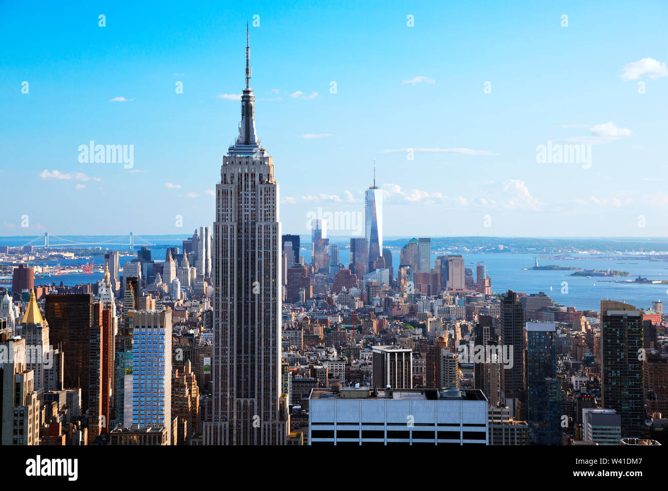 Aerial view of Empire State Building & Manhattan Stock Photo - Alamy