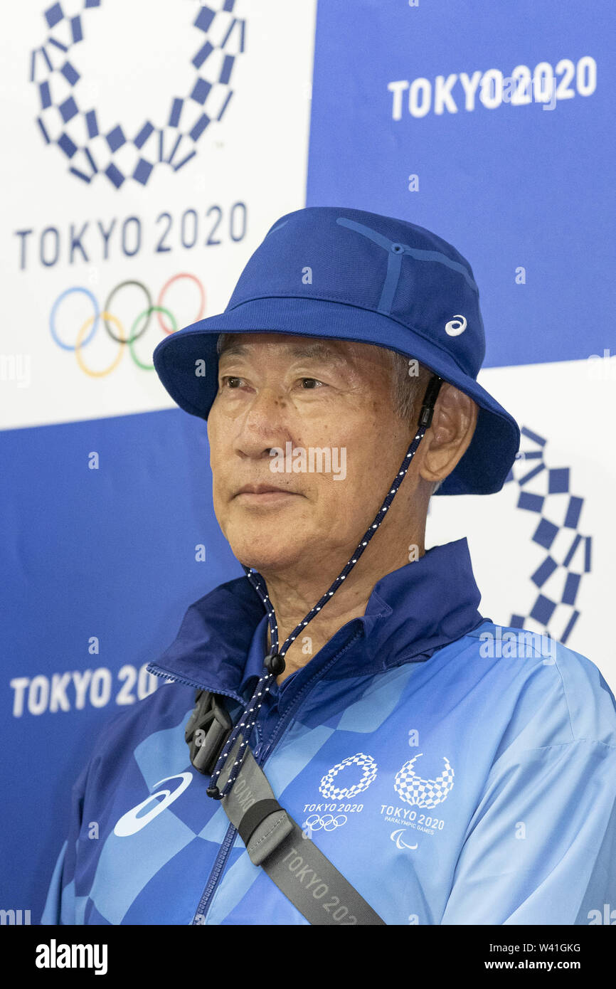Tokyo, Japan. 19th July, 2019. A Game Staff poses for the cameras during a news conference to unveil the Field Cast and City Cast Uniforms for the Tokyo 2020 Games. Organizers of the Tokyo 2020 Olympic and Paralympic Games (Tokyo 2020) unveiled the uniforms for Games Staff (the Field Staff) and City Volunteers (the City Cast) during the 2020 Games. Credit: Rodrigo Reyes Marin/ZUMA Wire/Alamy Live News Stock Photo