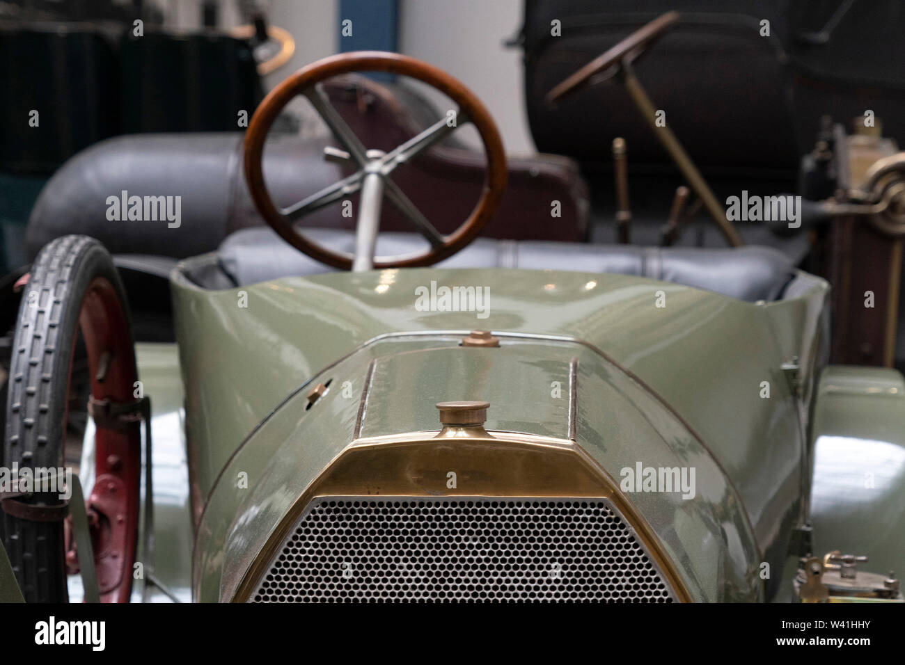 30s 1930 old style race car detail Stock Photo - Alamy