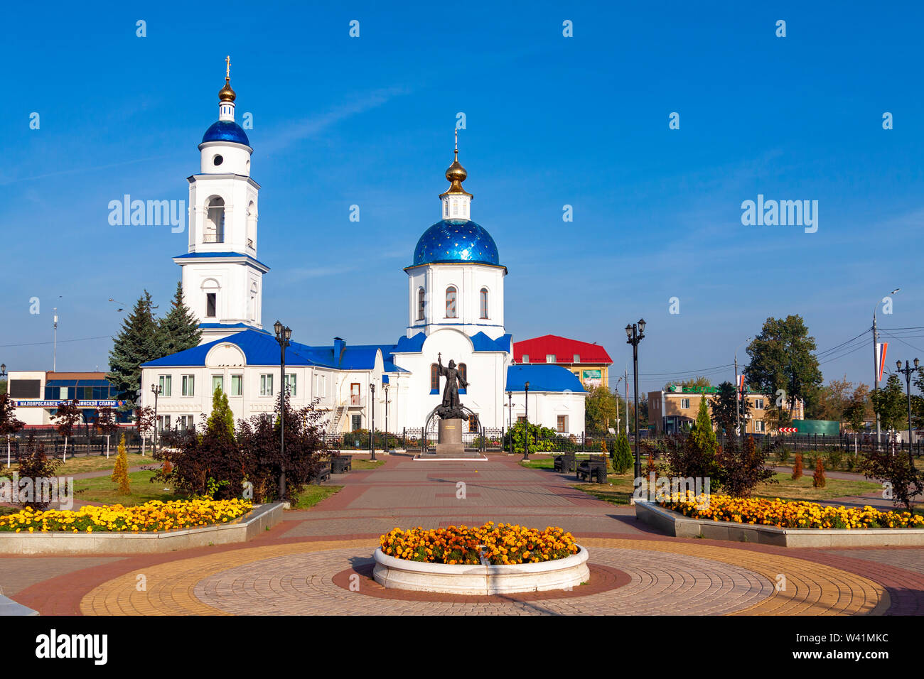 Maloyaroslavets, Russia, 09.09.2018: Central square of the city overlooking the Christian Church Stock Photo