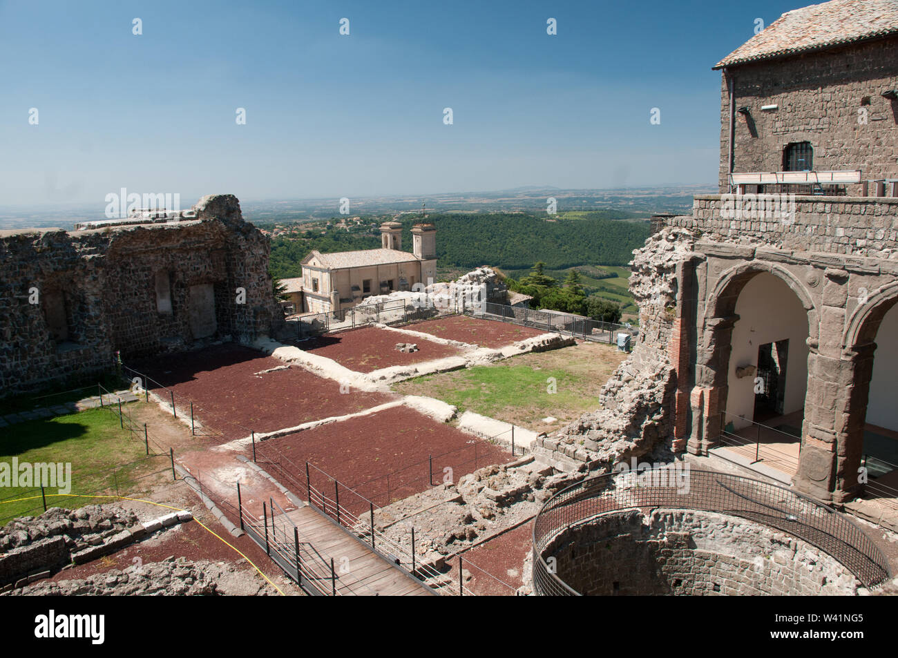 Rocca Dei Papi Hi-res Stock Photography And Images - Alamy