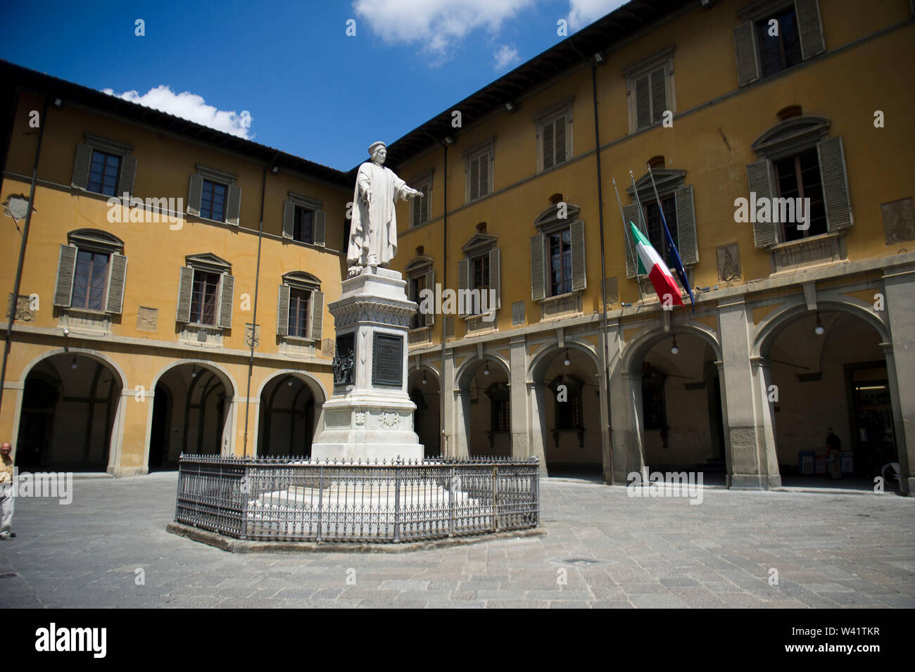 Italy, Tuscany, Prato, monument, Francesco di Marco Datini in Piazza del Comune Stock Photo