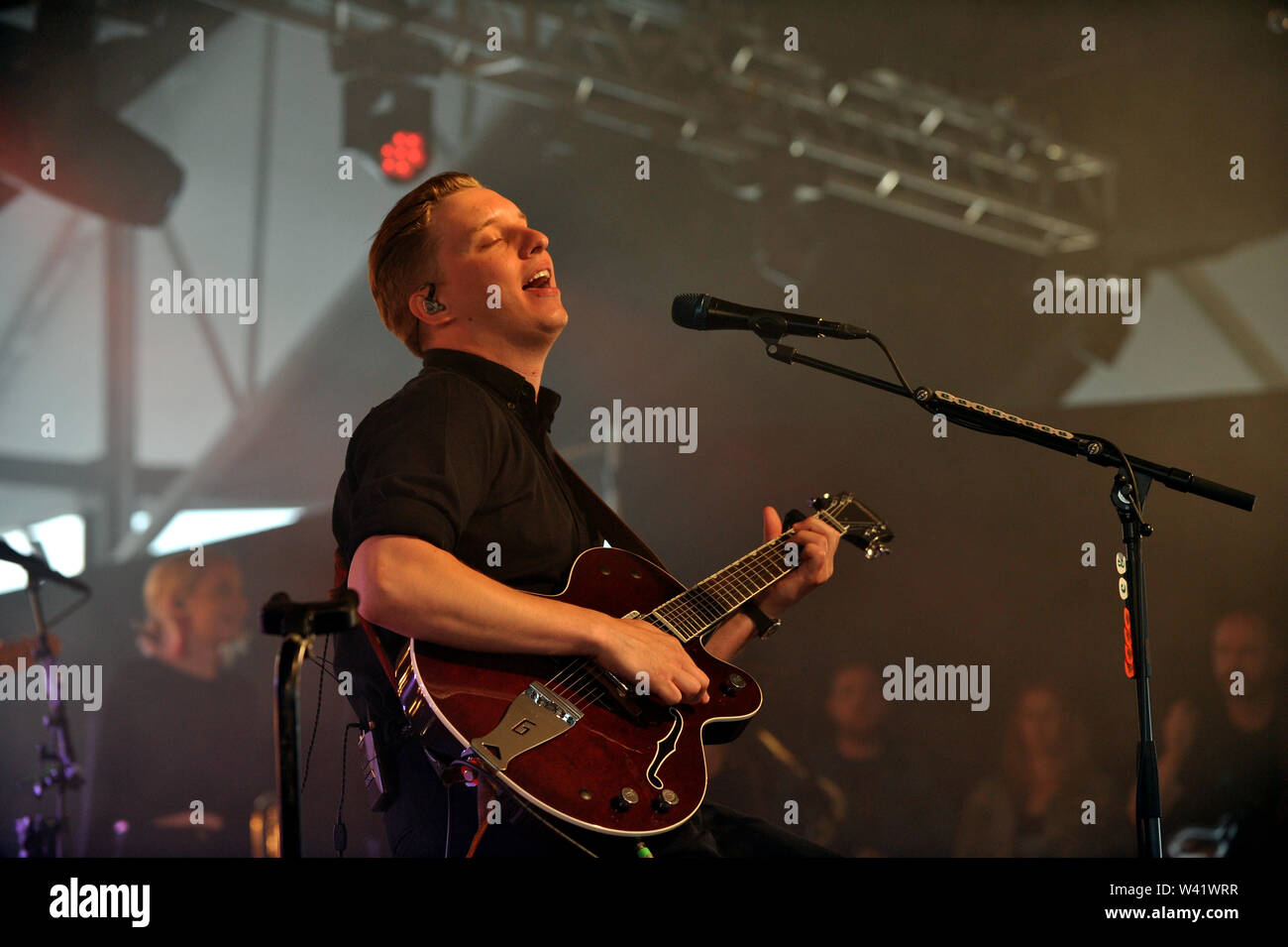 George Ezra plays a secret set to mark the 10th anniversary of the Barn on the Farm Music Festival Stock Photo