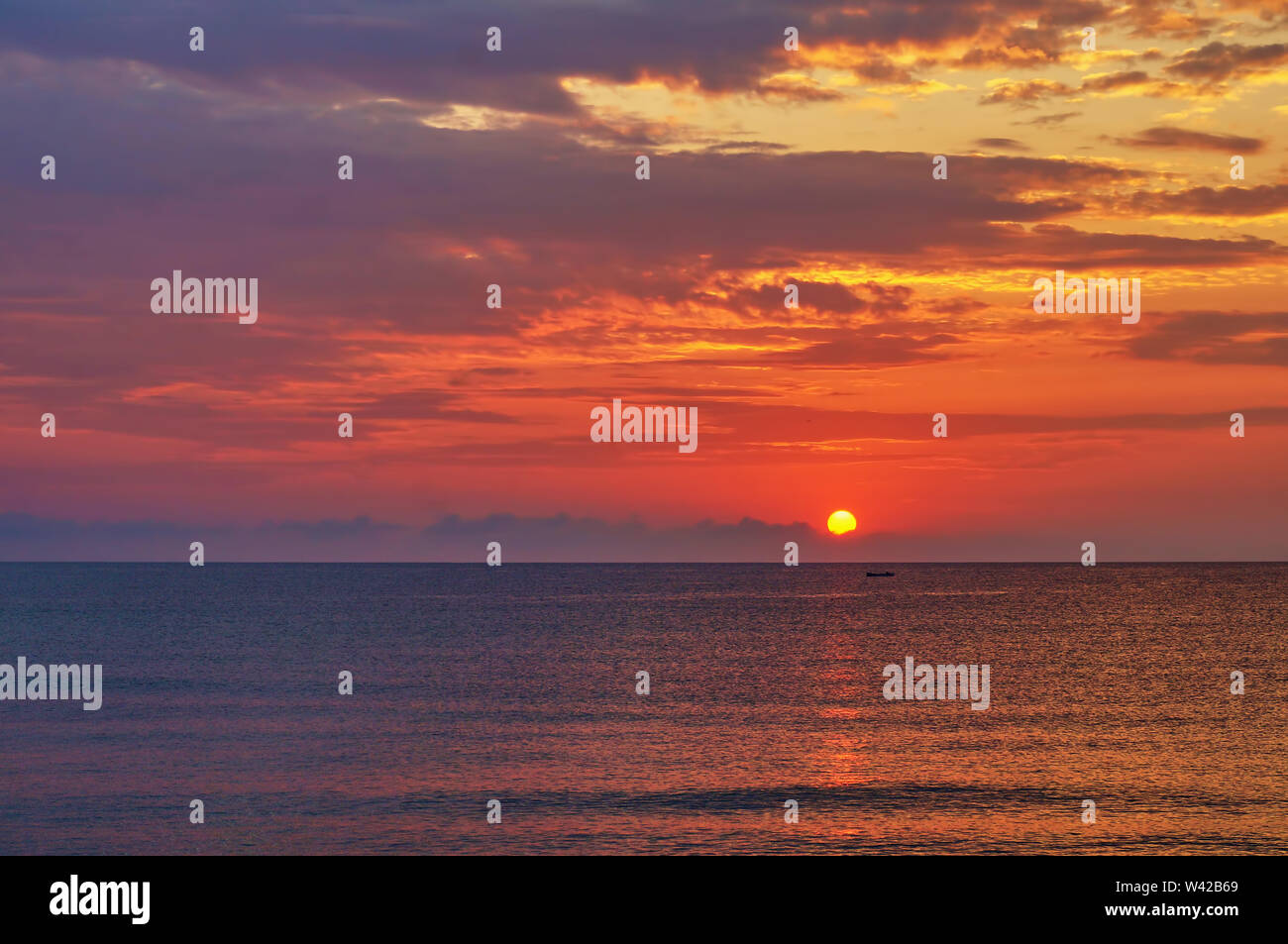 Sunrise on the Black Sea coast in a summer hot day, Bulgaria, Primorsko. BG Stock Photo