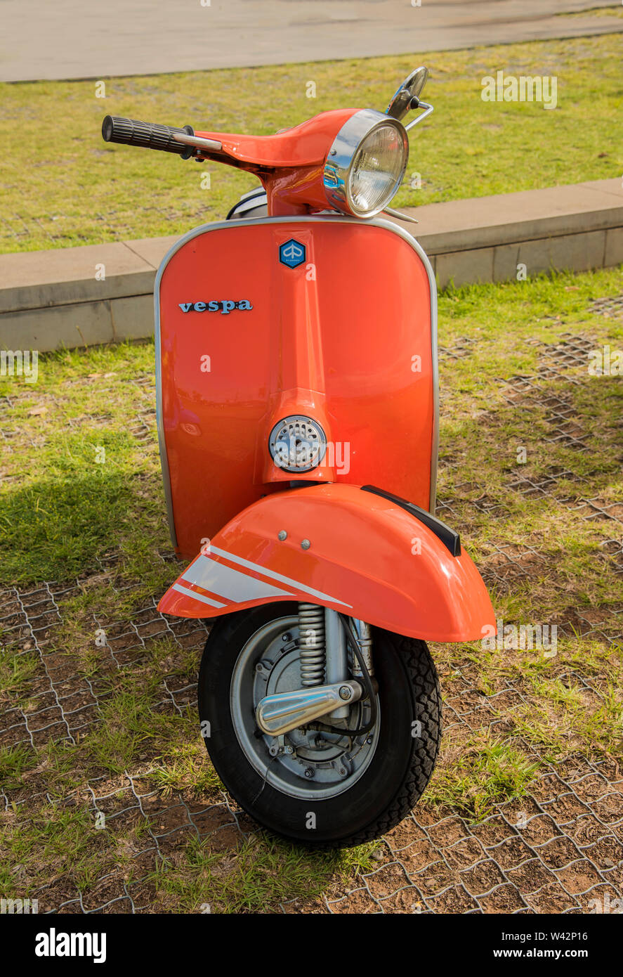 Restored vespa hi-res stock photography and images - Alamy