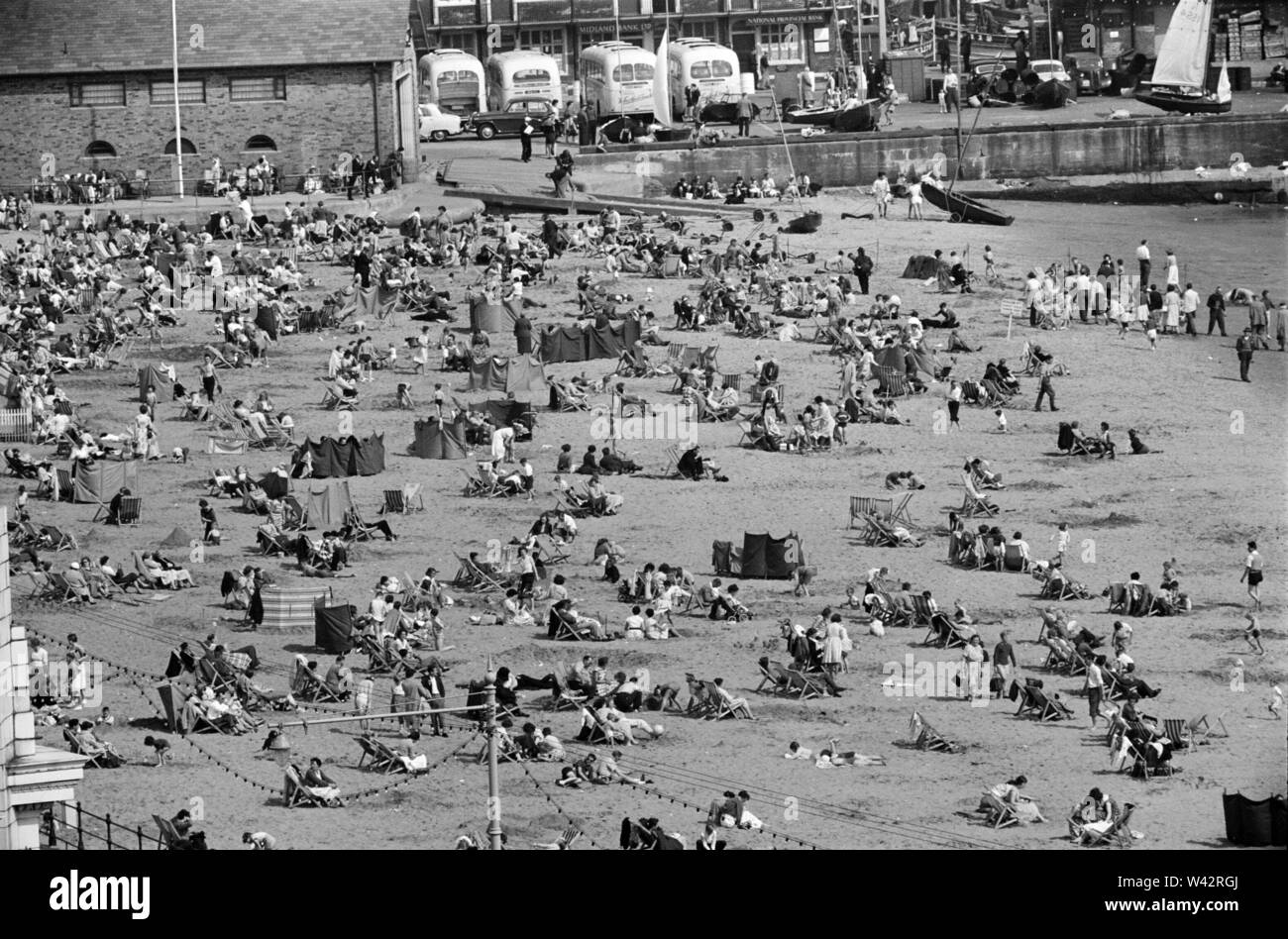 Seaside scenes in Scarborough, North Yorkshire. 31st August 1958. Stock Photo