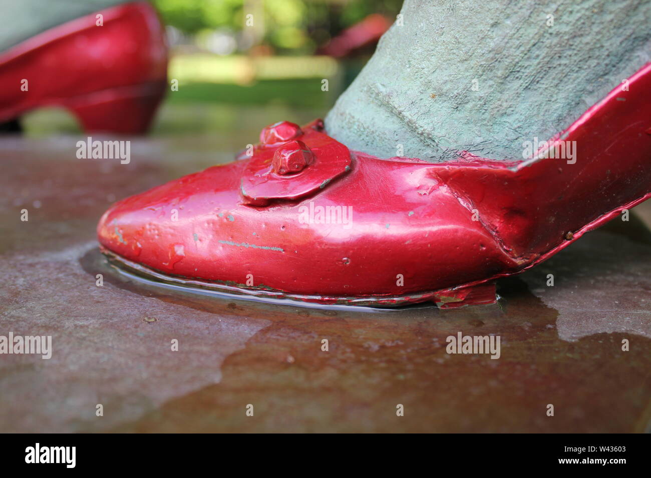 Dorothy's red shoes from Wizard of Oz at Chicago's Oz Park Stock Photo