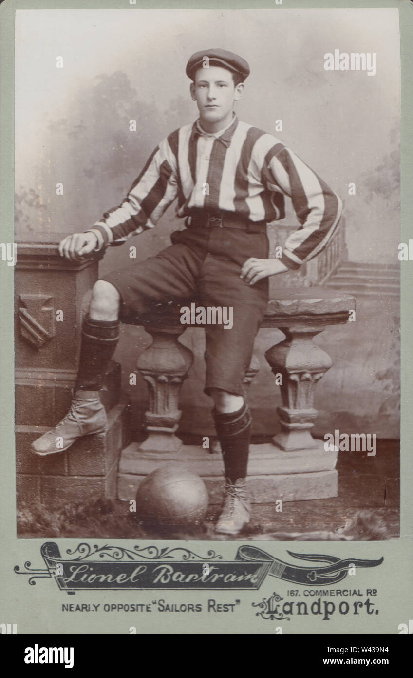 A victorian footballer football hires stock photography and images Alamy