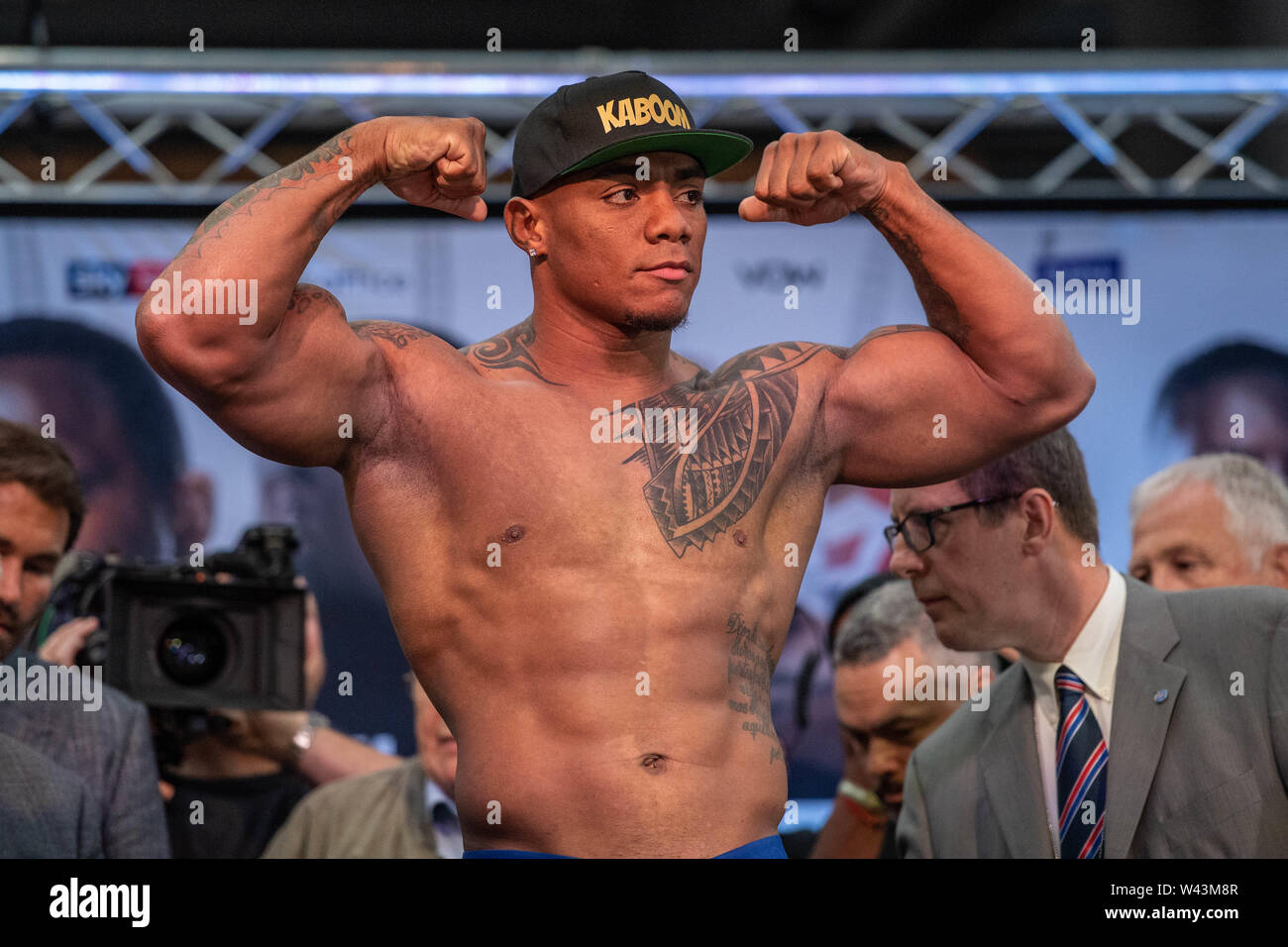 Page 3 Counter Punching High Resolution Stock Photography And Images Alamy