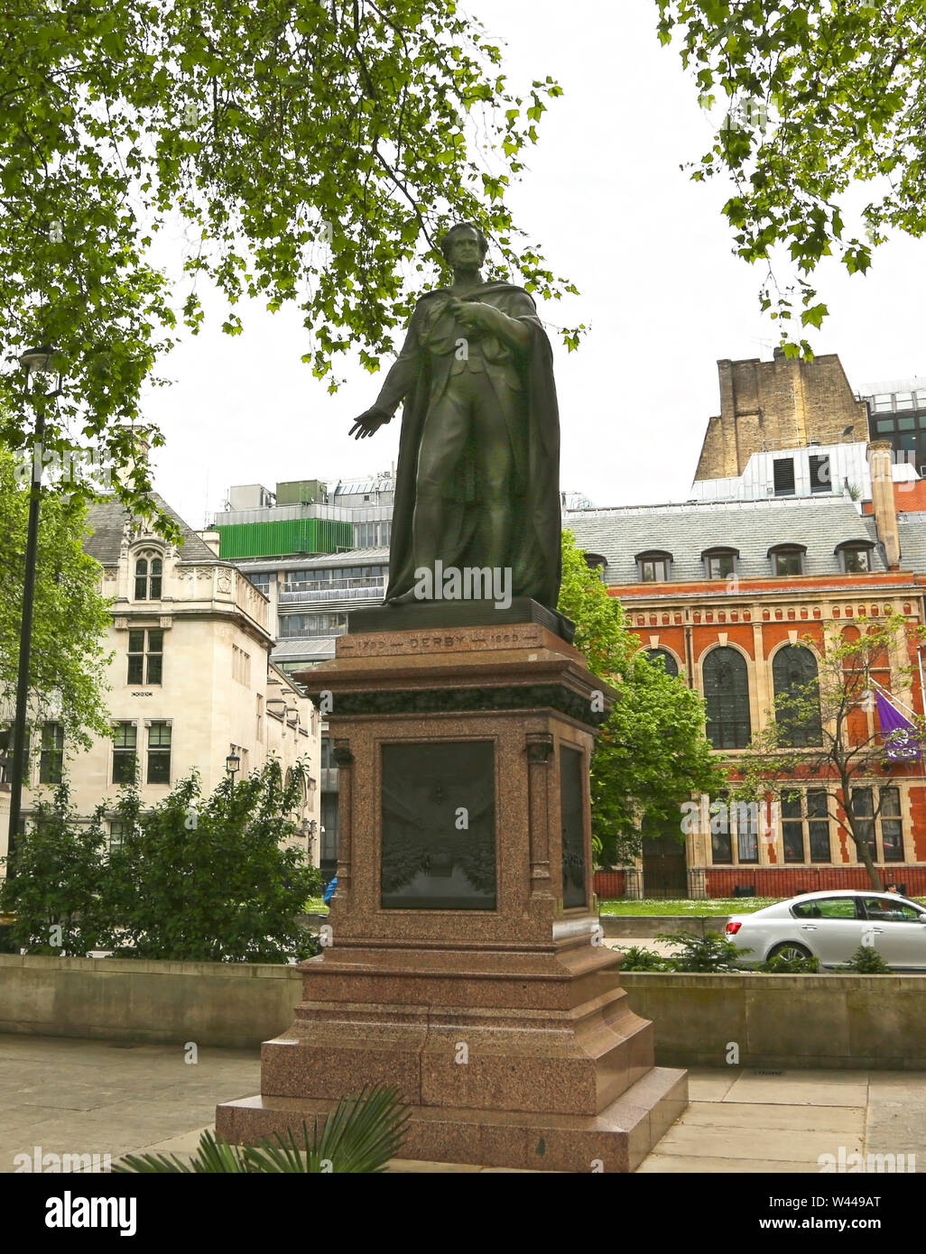Derby statue parliament square hires stock photography and images Alamy