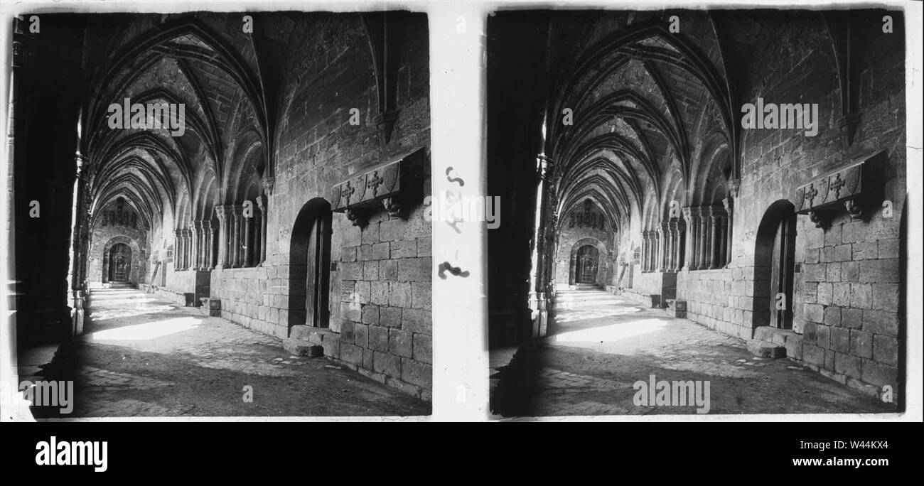 Claustre i sala capitular del monestir de Santes Creus. Stock Photo