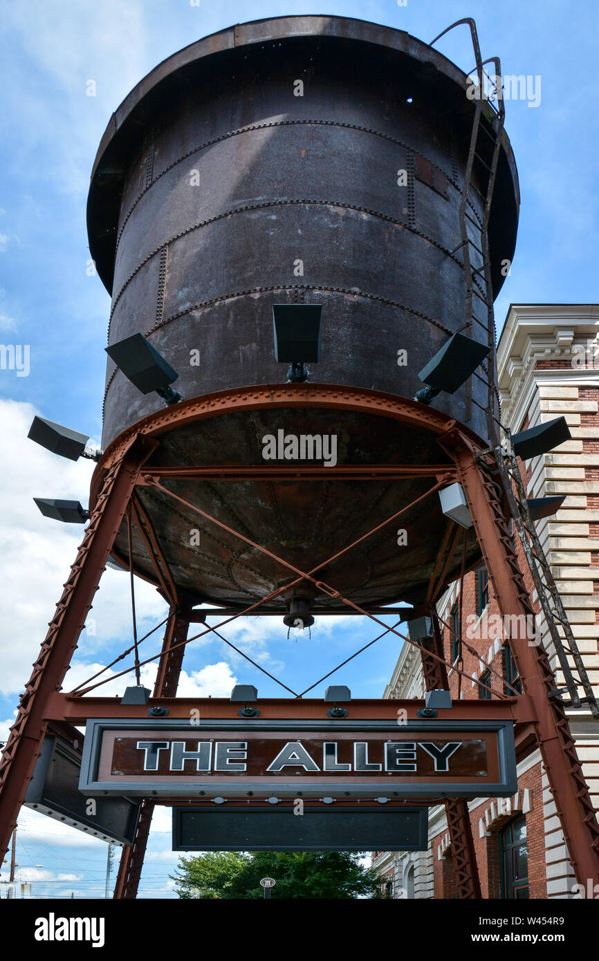 The landmark of the historic water tank at the entrance to The Alley, a
