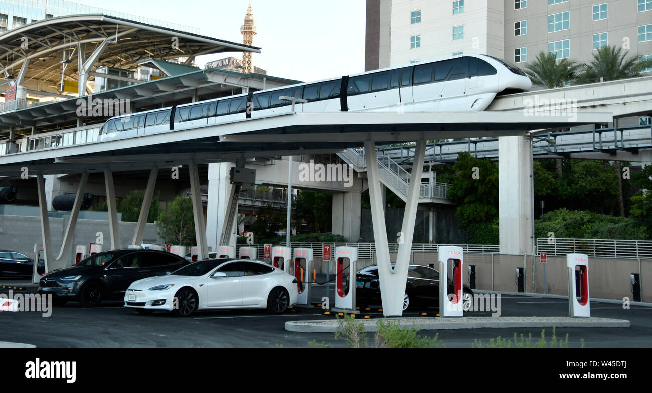 Tesla owners try out the new and largest V3 Supercharging stations that