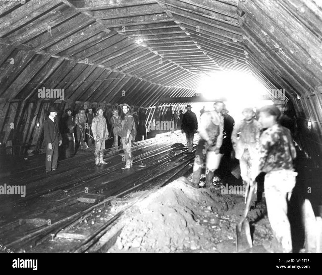 Construction of Great Northern Railroad tunnel beneath downtown Seattle