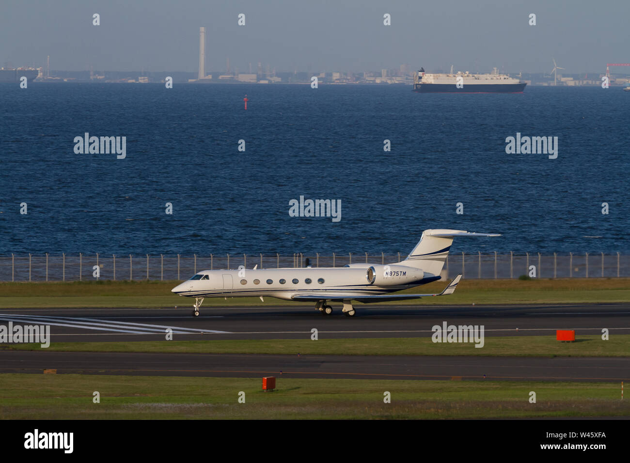 A Raytheon Hawker 800XP executive jet, operated by Travel Management