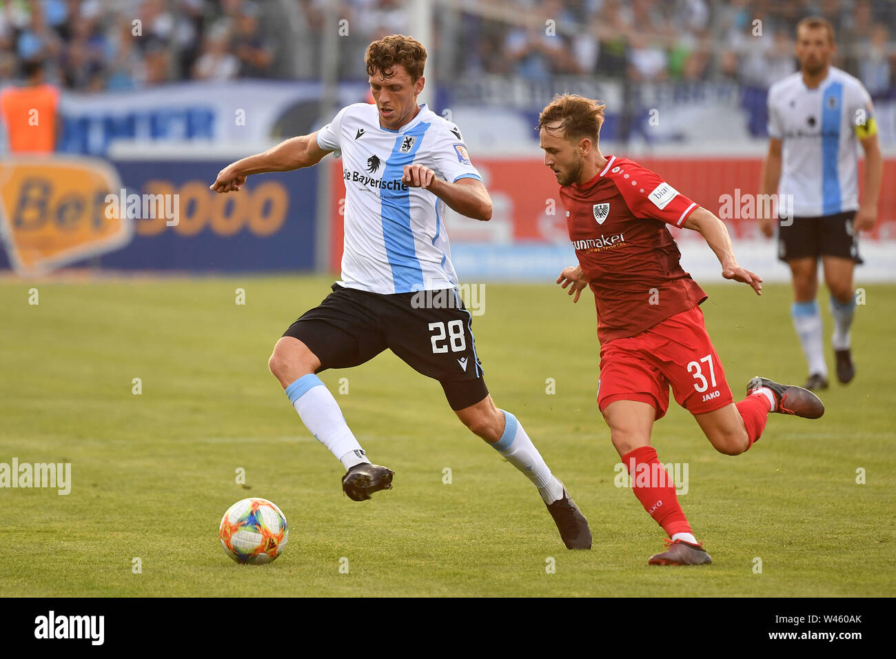 Munich, Deutschland. 19th July, 2019. Herbert PAUL (TSV Munich 1860), action, duels versus Lucas CUETO (MS). Soccer 3. Liga, 1. matchday, TSV Munich 1860-Prussia Muenster 1-1, on 19.07.2019 Stadium at Gruenwalder Strasse in Munich, DFL REGULATIONS PROHIBIT ANY USE OF PHOTOGRAPHS AS IMAGE SEQUENCES AND/OR QUASI-VIDEO. | usage worldwide Credit: dpa/Alamy Live News Stock Photo