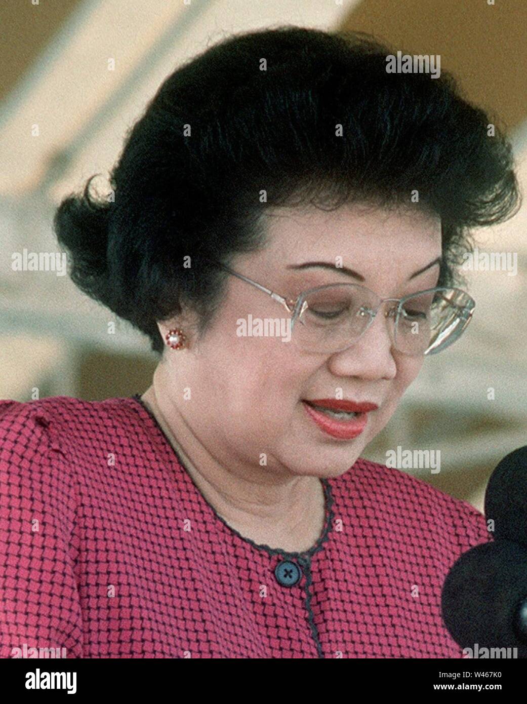 Corazon Aquino 1992 (cropped). Stock Photo