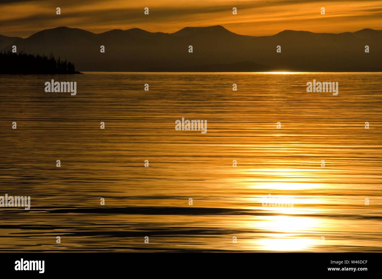 Beautiful sunset above the sea Stock Photo - Alamy