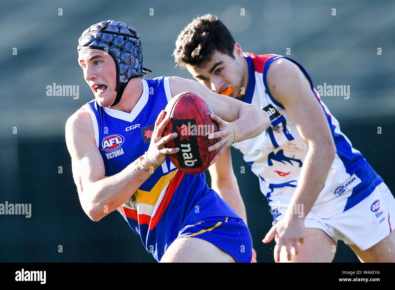 Box Hill City Oval, Melbourne, Australia. 20th July 2019. Australian Rules Football Under 18s Championships, Eastern Rangers versus Oakleigh Chargers; Jarrod Gilbee of the Eastern Ranges runs with the ball Credit: Action Plus Sports Images/Alamy Live News Stock Photo