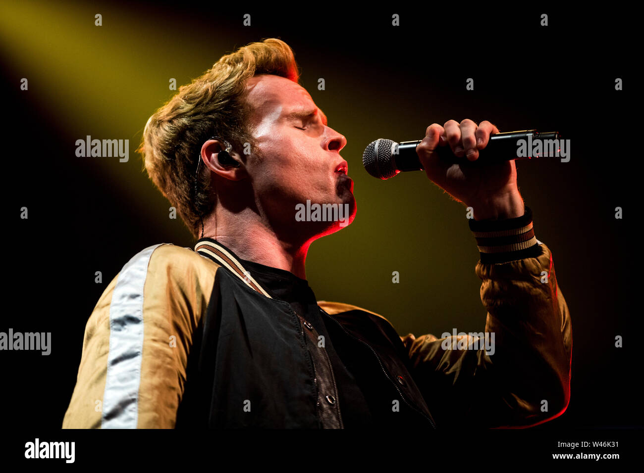 Steve Garrigan from the Irish rock band, Kodaline, is seen performing live  at Meo Marés Vivas held in Porto, Portugal Stock Photo - Alamy