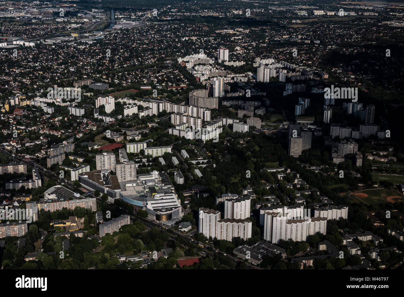 Berlin, Germany. 28th June, 2019. The numerous skyscrapers are typical for Gropiusstadt. Credit: Paul Zinken/dpa/Alamy Live News Stock Photo