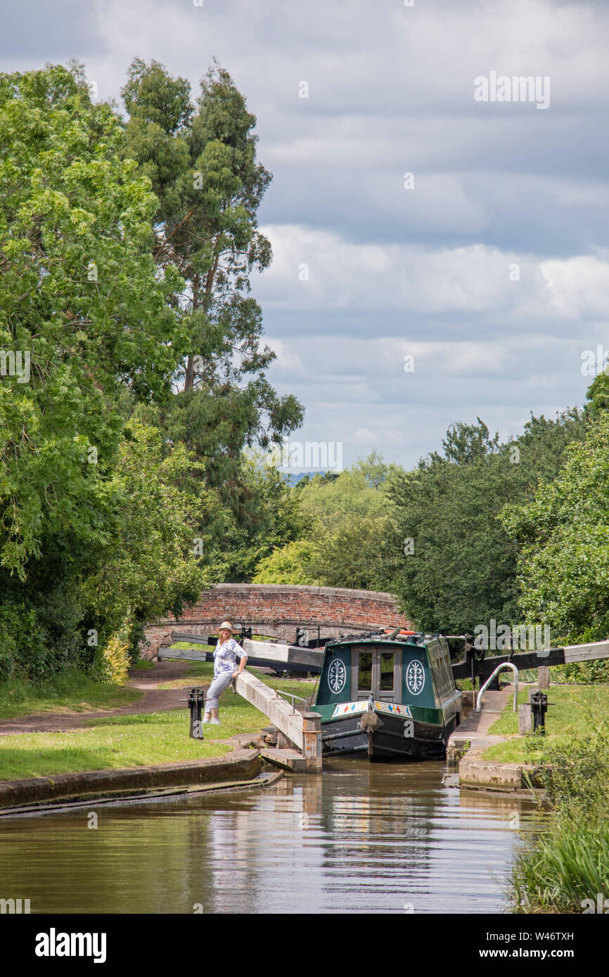 Boating on the Worcester and Birmingham Canal near Tardebigge, Worcestershire, England, UK Stock Photo