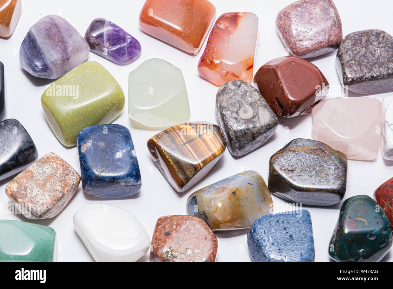 Pictures of all kinds of gemstones best sale