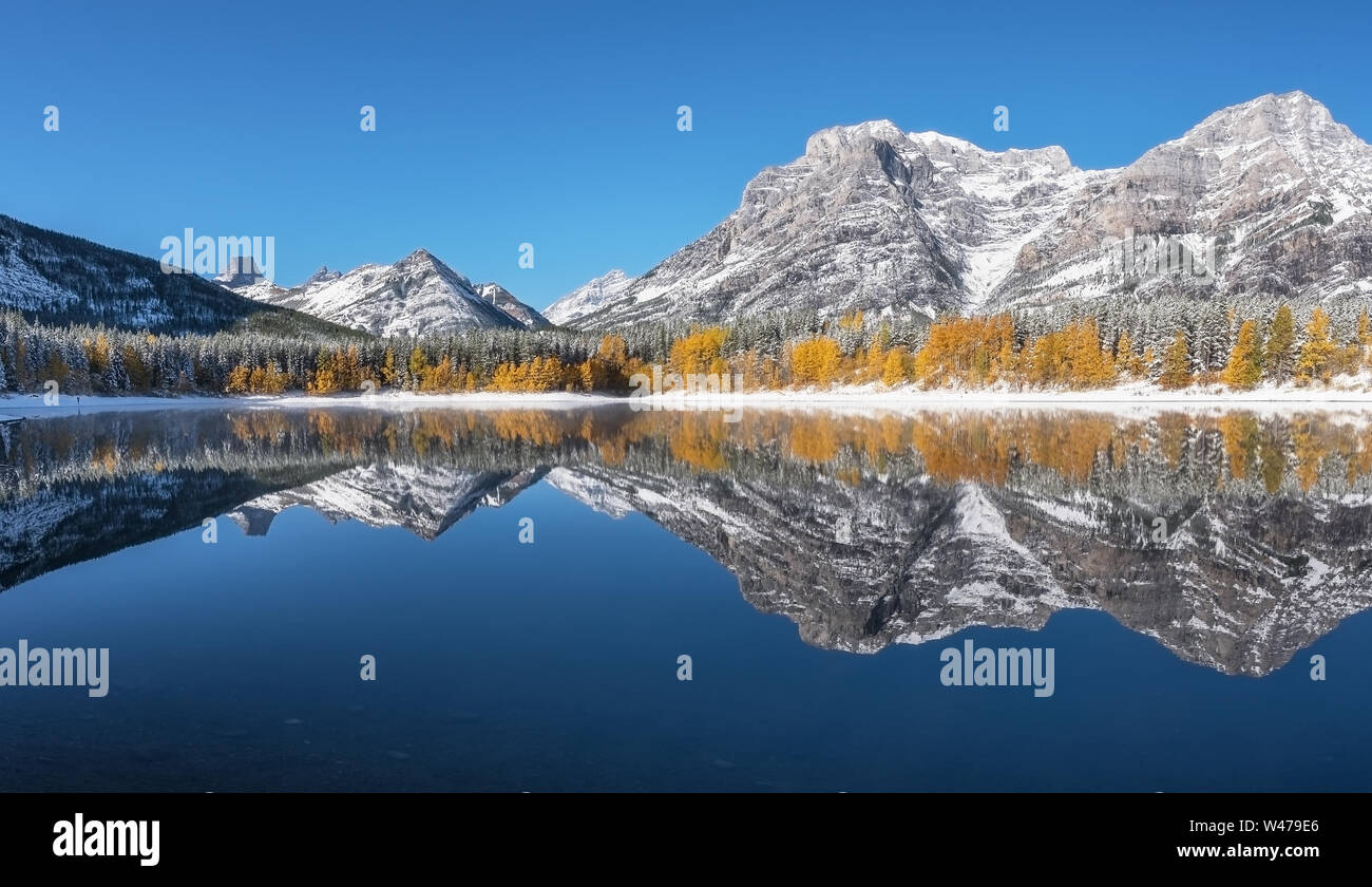 Wedge Pond in Kananaskis Country, Alberta, Canada Stock Photo Alamy